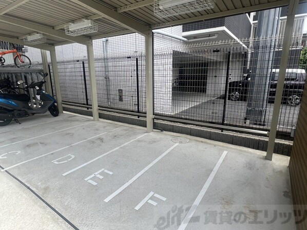 プレサンス江坂クォーレの物件内観写真